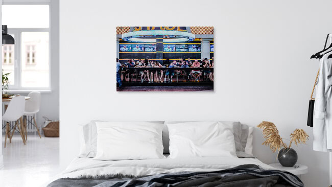 The Last Supper in Sin City, Vereinigte Staaten – Fotokunst von Sebastian Trägner als Poster oder Acrylglasbild