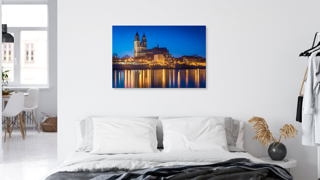 Blaue Stunde am Dom in Magdeburg, Deutschland – Fotokunst von Martin Wasilewski als Poster oder Acrylglasbild
