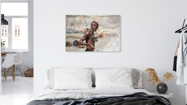 Splash, Äthiopien – Fotokunst von Miro May als Poster oder Acrylglasbild