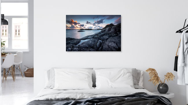 Sonnenuntergang am Meer in der Nähe der Stadt Bergen, Norwegen – Fotokunst von Felix Baab als Poster oder Acrylglasbild