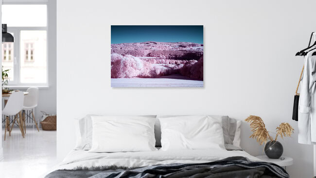 Pinke Landschaft, Deutschland – Fotokunst von Darius Ortmann als Poster oder Acrylglasbild