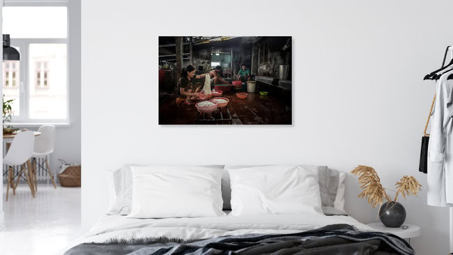 Reisnudelproduktion, Vietnam – Fotokunst von Thomas Junklewitz als Poster oder Acrylglasbild