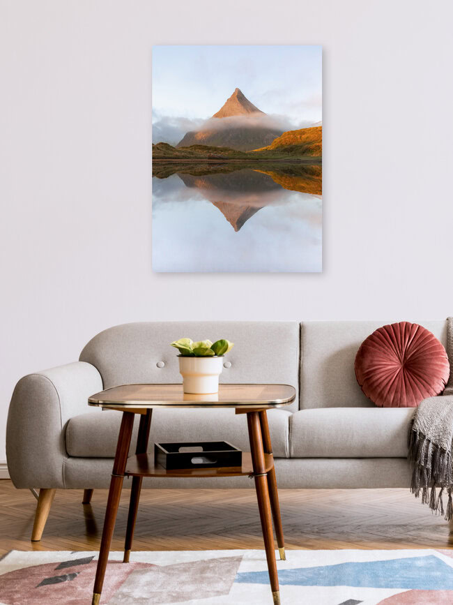 Volandstind, Norwegen, Norwegen – Fotokunst von Reiner Hofer als Poster oder Acrylglasbild