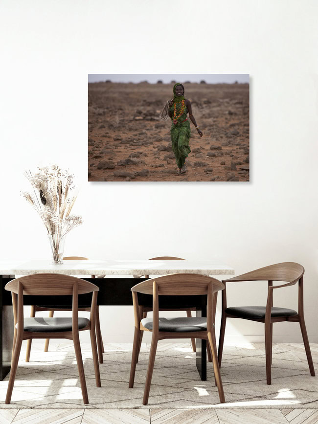 der laufsteg, Kenia – Fotokunst von Walter Luttenberger als Poster oder Acrylglasbild