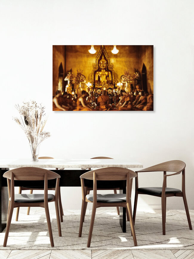 Mönche in Bangkok, Thailand – Fotokunst von Victoria Knobloch als Poster oder Acrylglasbild