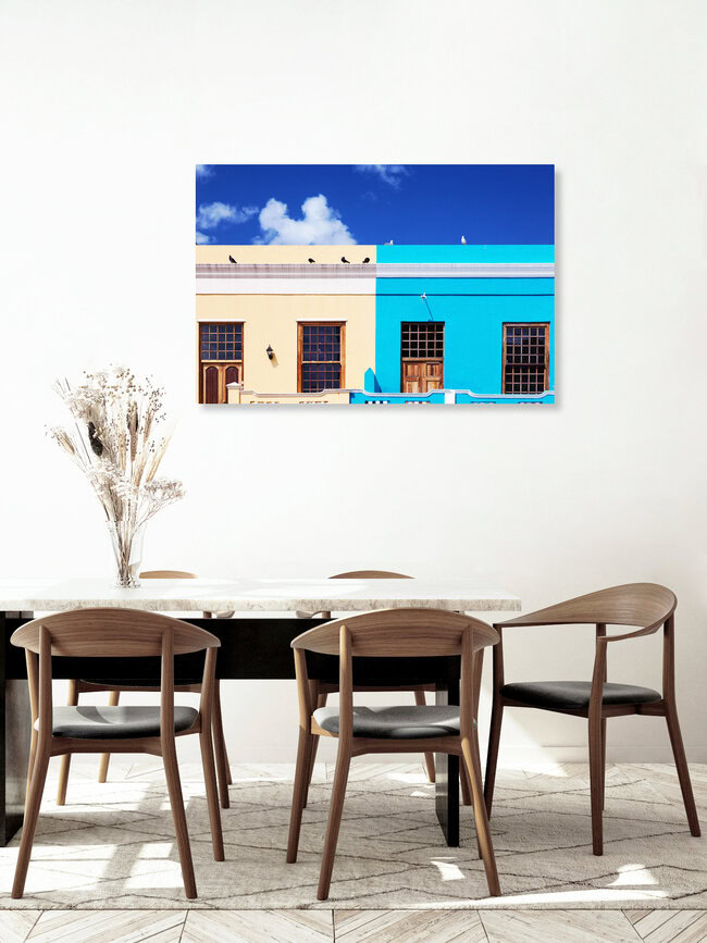 Doves in Bo-Kaap, Cape Town, Südafrika – Fotokunst von Eva Stadler als Poster oder Acrylglasbild