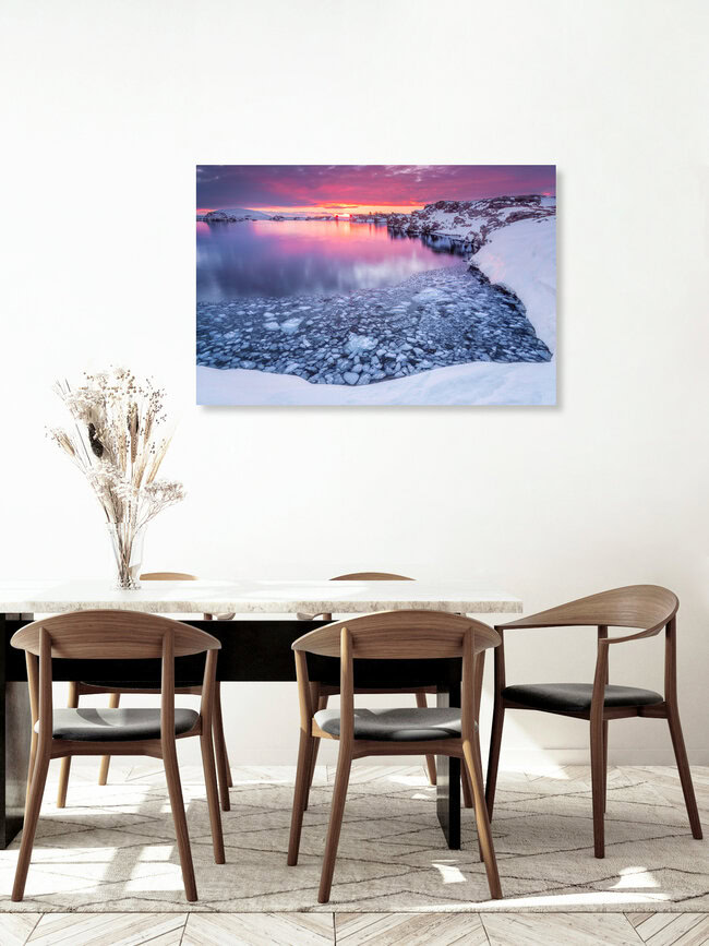 Winterstimmung am See, Island – Fotokunst von Markus Van Hauten als Poster oder Acrylglasbild
