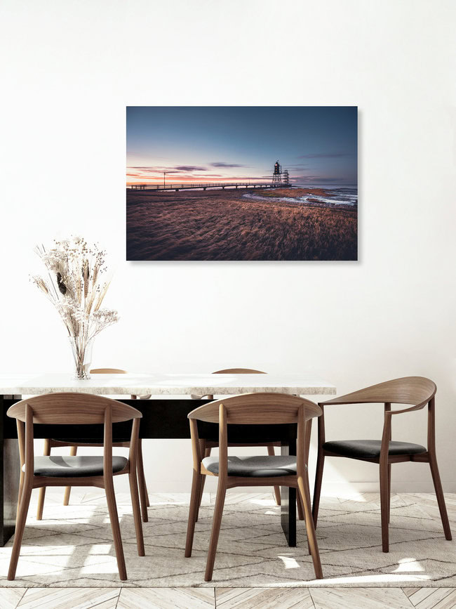 Historischer Leuchtturm Obereversand im Abendlicht, Deutschland – Fotokunst von Franz Sussbauer als Poster oder Acrylglasbild