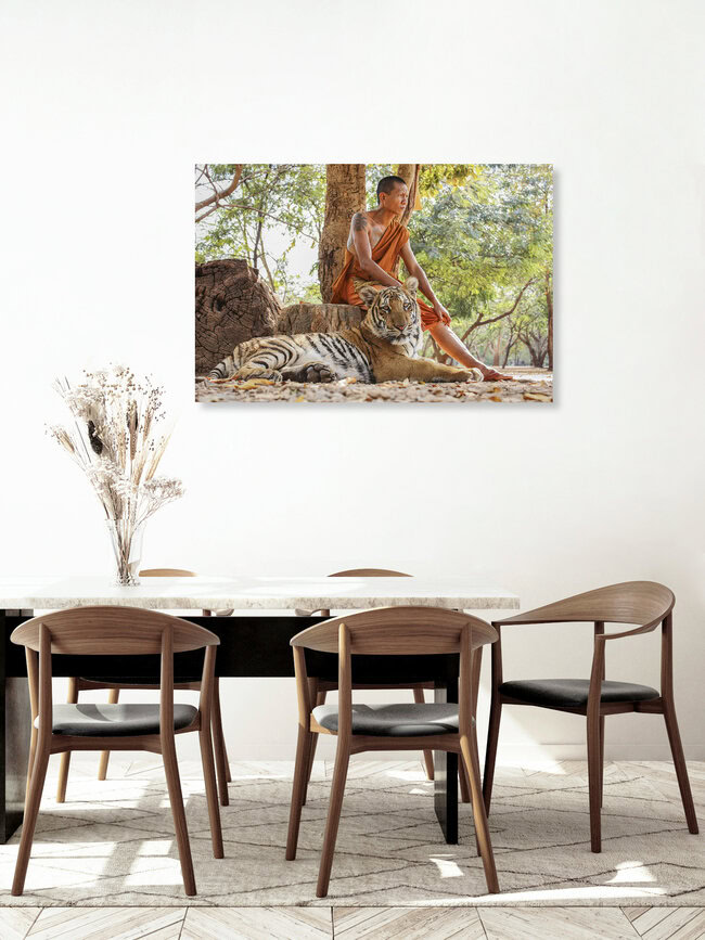 TIGER & MONK, Thailand – Fotokunst von Andreas Adams als Poster oder Acrylglasbild