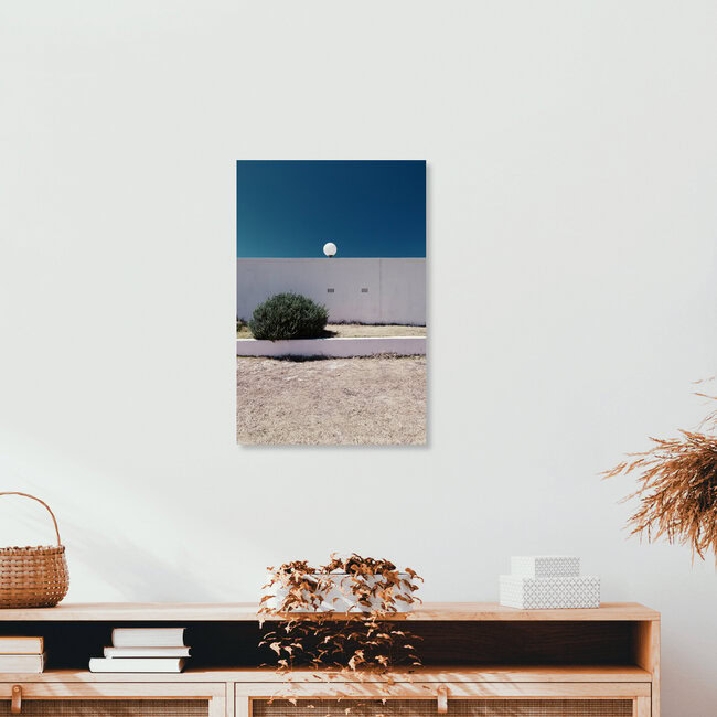 Wall, bush and lamp, Südafrika – Fotokunst von Eva Stadler als Poster oder Acrylglasbild