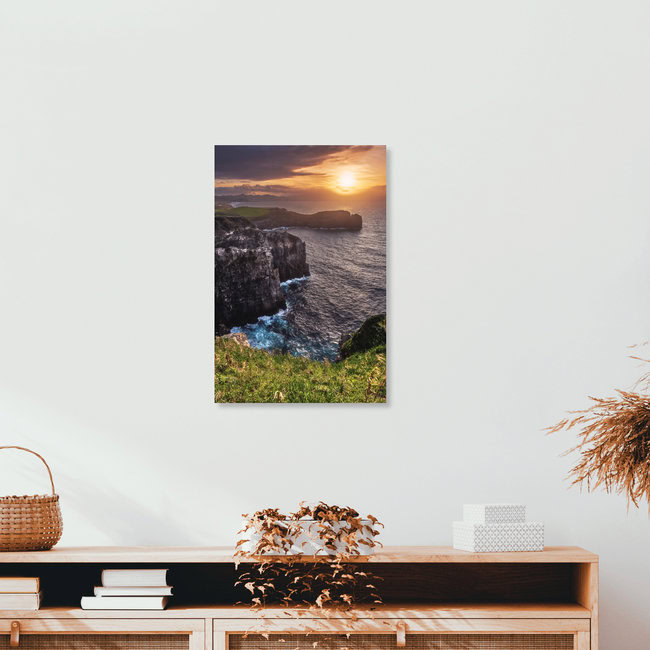 Azoren Sao Miguel Küste bei Sonnenuntergang, Portugal – Fotokunst von Jean Claude Castor als Poster oder Acrylglasbild