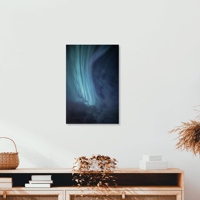 Clouds and Aurora, Norwegen – Fotokunst von Sebastian Worm als Poster oder Acrylglasbild