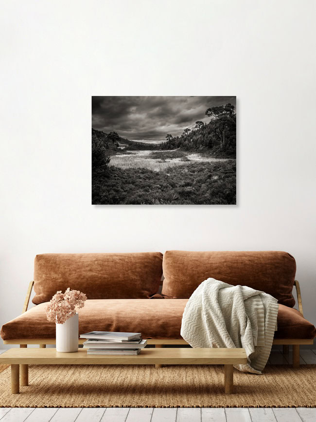 The Highlands in Scotland, Großbritannien – Fotokunst von Jörg Faißt als Poster oder Acrylglasbild