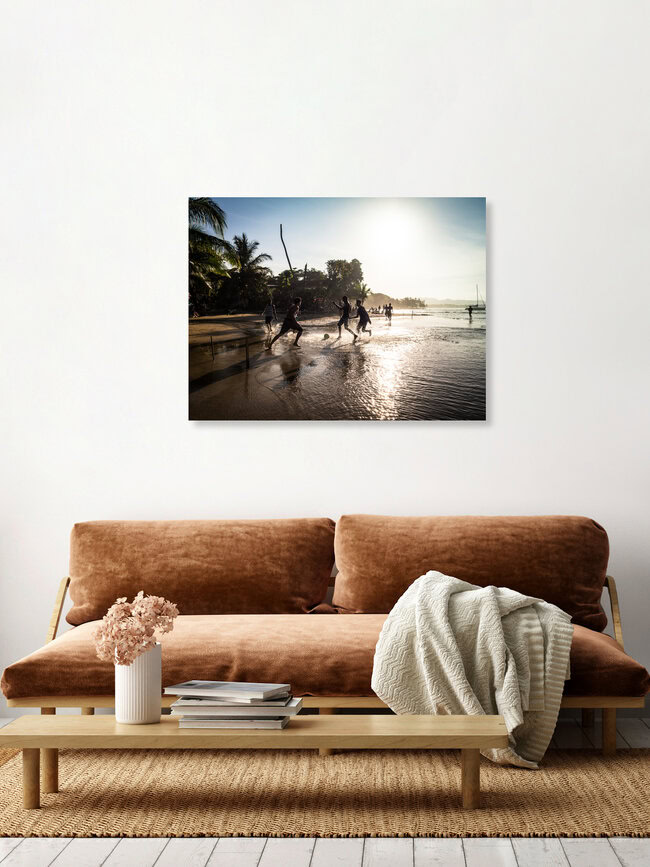 Beach Soccer 2, Costa Rica – Fotokunst von Johann Oswald als Poster oder Acrylglasbild