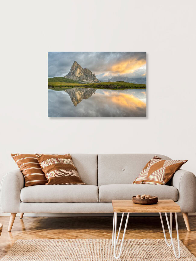 Monte Gusela am Passo di Giau in den Dolomiten, Italien – Fotokunst von Michael Valjak als Poster oder Acrylglasbild
