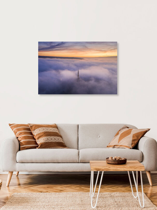 Thomaskirche in Erfurt im Nebelmeer, Deutschland – Fotokunst von Dennis Schmelz als Poster oder Acrylglasbild