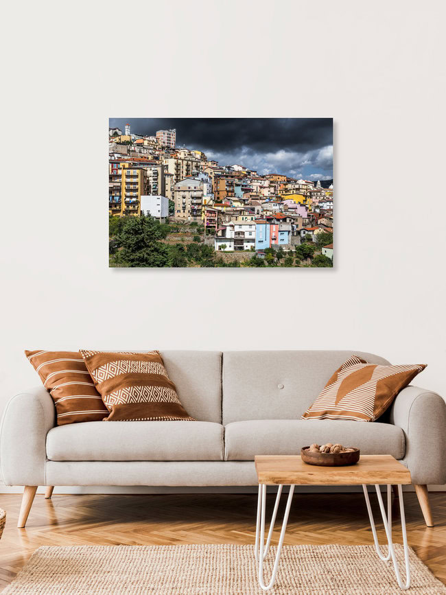 Bergstädtchen Lanusei (Sardinien), Italien – Fotokunst von Jörg Faißt als Poster oder Acrylglasbild