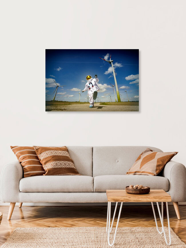 Protestonaut Windenergie, Deutschland – Fotokunst von Sophia Hauk als Poster oder Acrylglasbild