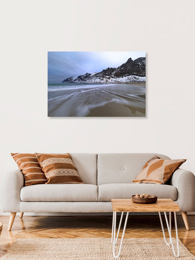 Strand von Ersfjord auf der Insel Senja, Norwegen – Fotokunst von Dirk Heckmann als Poster oder Acrylglasbild