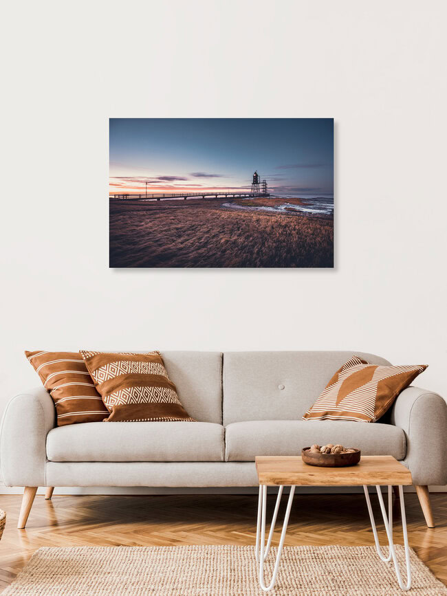 Historischer Leuchtturm Obereversand im Abendlicht, Deutschland – Fotokunst von Franz Sussbauer als Poster oder Acrylglasbild