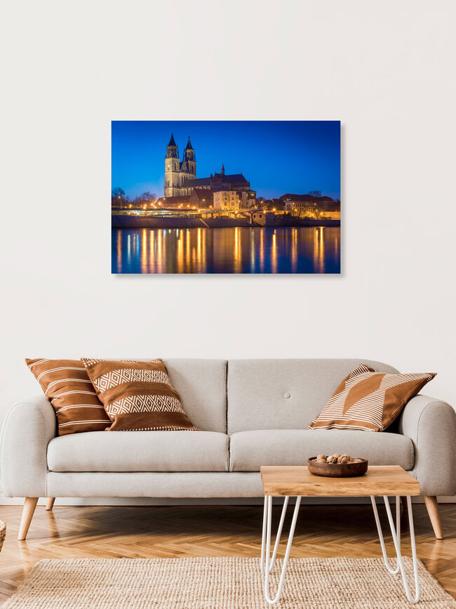 Blaue Stunde am Dom in Magdeburg, Deutschland – Fotokunst von Martin Wasilewski als Poster oder Acrylglasbild
