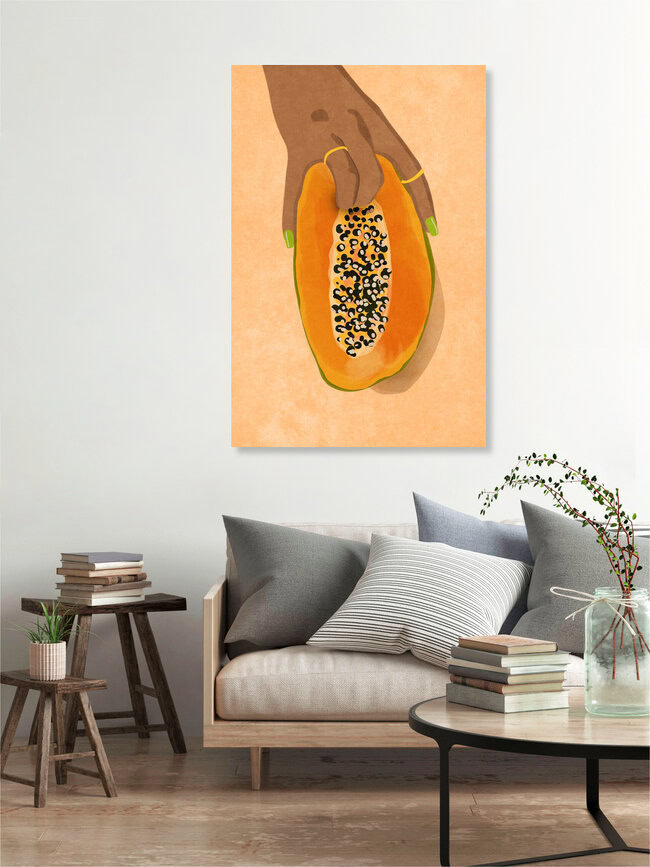 Illustration by Raissa Oltmanns: Colorful hands embracing a papaya.