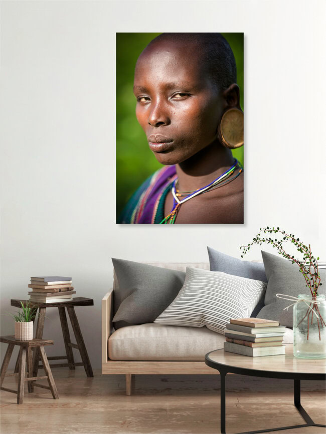 Proud, Äthiopien – Fotokunst von Miro May als Poster oder Acrylglasbild