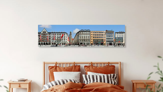 München | Kaufingerstraße, Deutschland – Fotokunst von Joerg Dietrich als Poster oder Acrylglasbild
