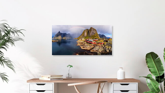 Regenbogen über Hamnoy, Norwegen – Fotokunst von Achim Thomae als Poster oder Acrylglasbild