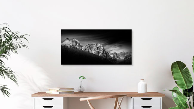 Mt. Ushba, Georgien – Fotokunst von Thomas Kleinert als Poster oder Acrylglasbild