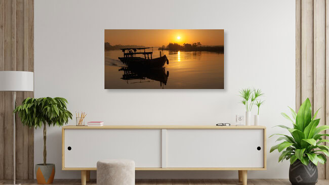Fishing Boat in Sunrise (Hoi An), Vietnam – Fotokunst von Jörg Faißt als Poster oder Acrylglasbild