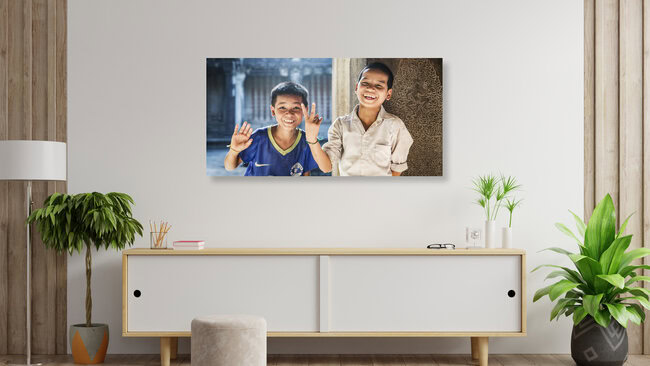 HI!, Kambodscha – Fotokunst von Andreas Adams als Poster oder Acrylglasbild