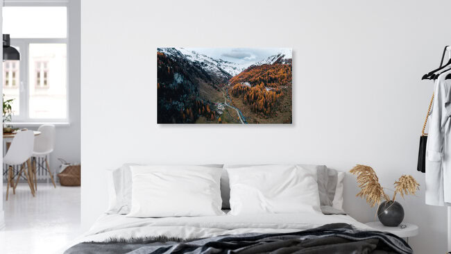 Johannes Hulsch, Prettau in den italienischen Alpen im Herbst - Italien, Europa