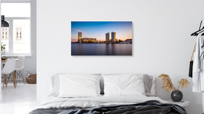 Osthafen Berlin, Deutschland – Fotokunst von Vladan Radivojac als Poster oder Acrylglasbild