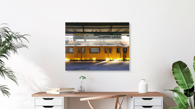 U-Bahnhof Krumme Lanke, Deutschland – Fotokunst von Claudio Galamini als Poster oder Acrylglasbild