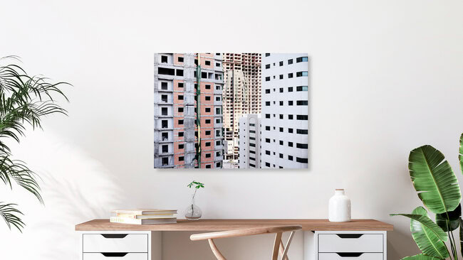 Fassaden, Vereinigte Arabische Emirate – Fotokunst von Florian Büttner als Poster oder Acrylglasbild