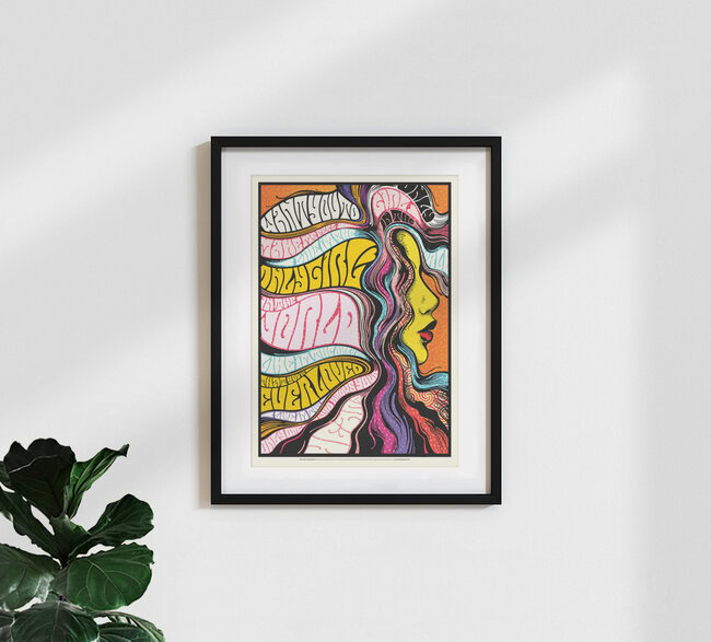 Wandbild 'Only Girl in the World' – Kunst von Draw Me A Song - Reviews als Poster oder Acrylglasbild