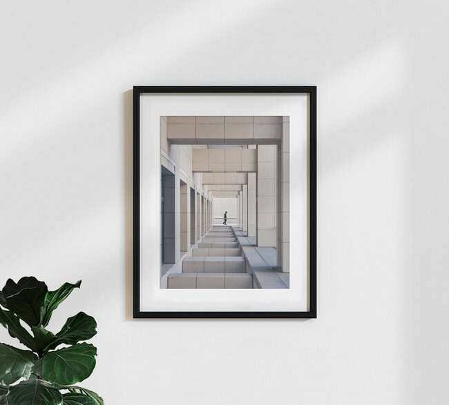 Vanishing point, Spanien – Fotokunst von Roc Isern als Poster oder Acrylglasbild