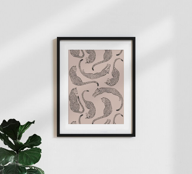 Wandbild 'Pink Leopard Love' – Kunst von Genna Campton als Poster oder Acrylglasbild