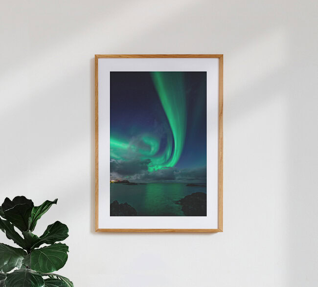 Nordlichter auf den Lofoten, Norwegen – Fotokunst von Achim Thomae als Poster oder Acrylglasbild