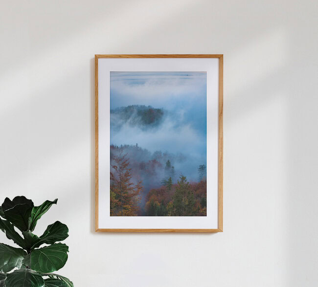 Nebelmeer am Kochelsee, Deutschland – Fotokunst von Martin Wasilewski als Poster oder Acrylglasbild