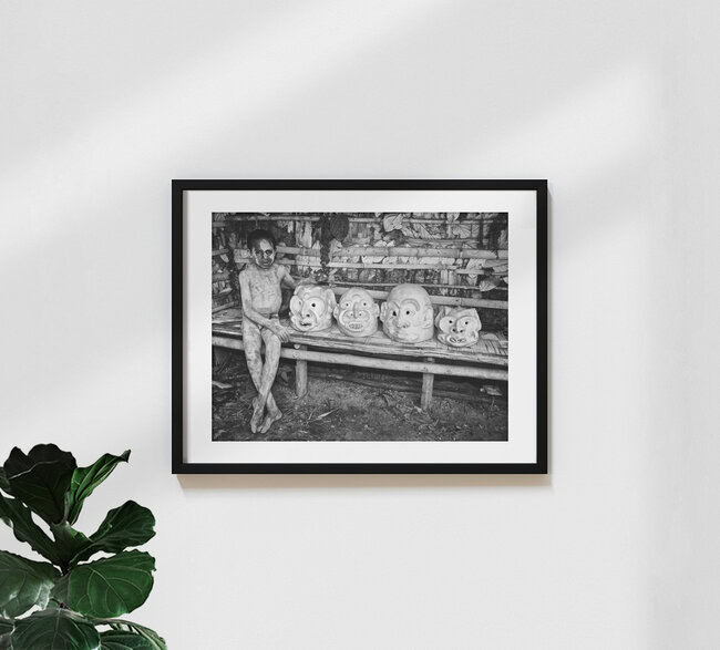 Osara Mudboy, Papua New Guinea – wall art by Ingetje Tadros as Poster or Acrylic Glass Print