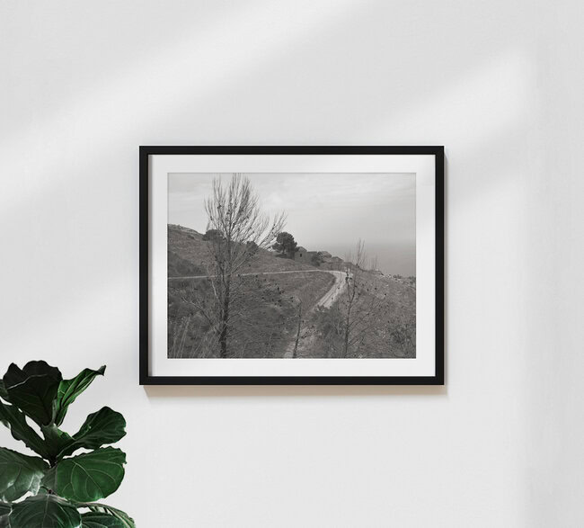 Monte Cofano - Verlassener Landstrich - Sizilien, Italien – Fotokunst von Silva Wischeropp als Poster oder Acrylglasbild