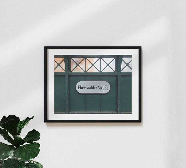 U-Bahnhof Eberswalder Straße, Deutschland – Fotokunst von Claudio Galamini als Poster oder Acrylglasbild