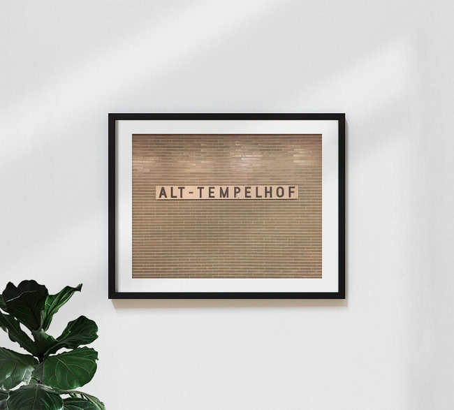 U-Bahnhof Alt-Tempelhof, Deutschland – Fotokunst von Claudio Galamini als Poster oder Acrylglasbild