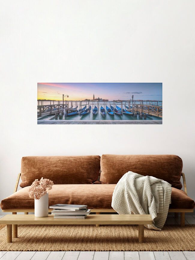 Venedig Panorama bei Sonnenaufgang, Italien – Fotokunst von Jan Becke als Poster oder Acrylglasbild