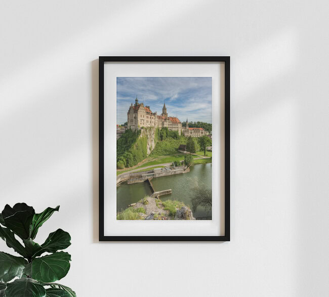 Schloss Sigmaringen, Deutschland – Fotokunst von Michael Valjak als Poster oder Acrylglasbild