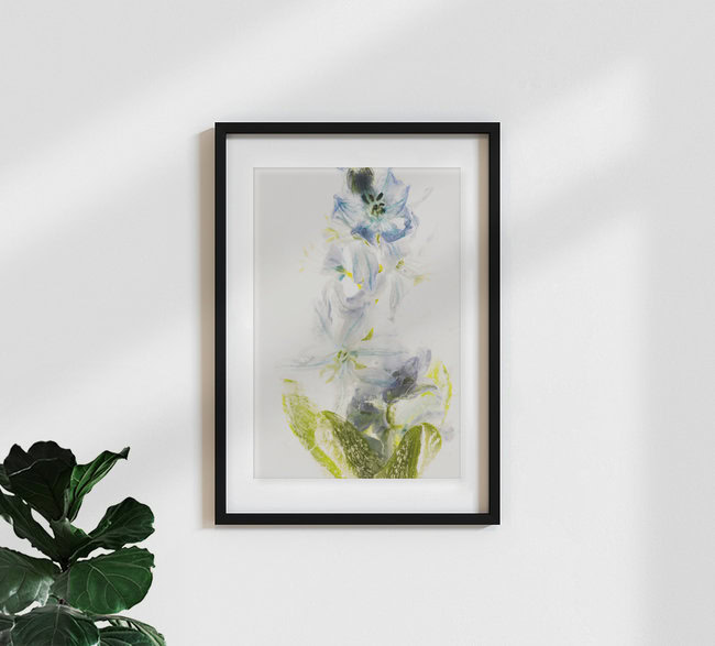 Blaustern in Eis, Deutschland – Fotokunst von Marc Heiligenstein als Poster oder Acrylglasbild