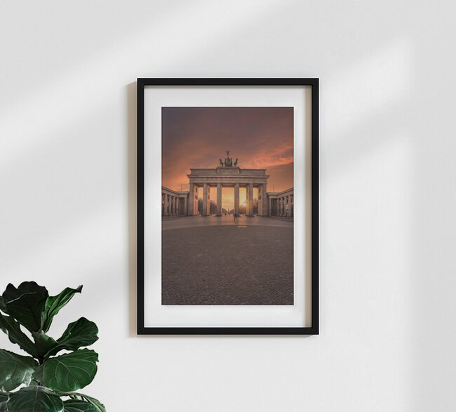 Brandenburger Tor Berlin, Deutschland – Fotokunst von Iman Azizi als Poster oder Acrylglasbild