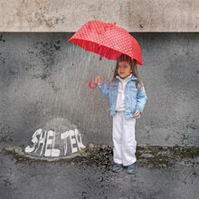 Regenschutz, Deutschland – Fotokunst von Roswitha Schleicher-Schwarz als Poster oder Acrylglasbild